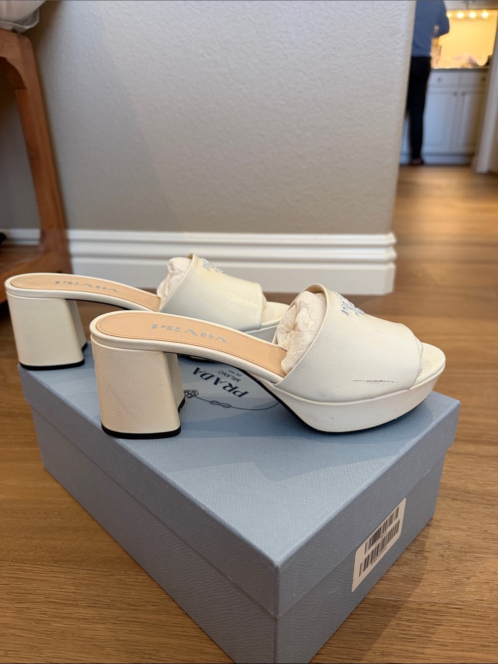 Authentic white Prada mules - Picture 7 of 8